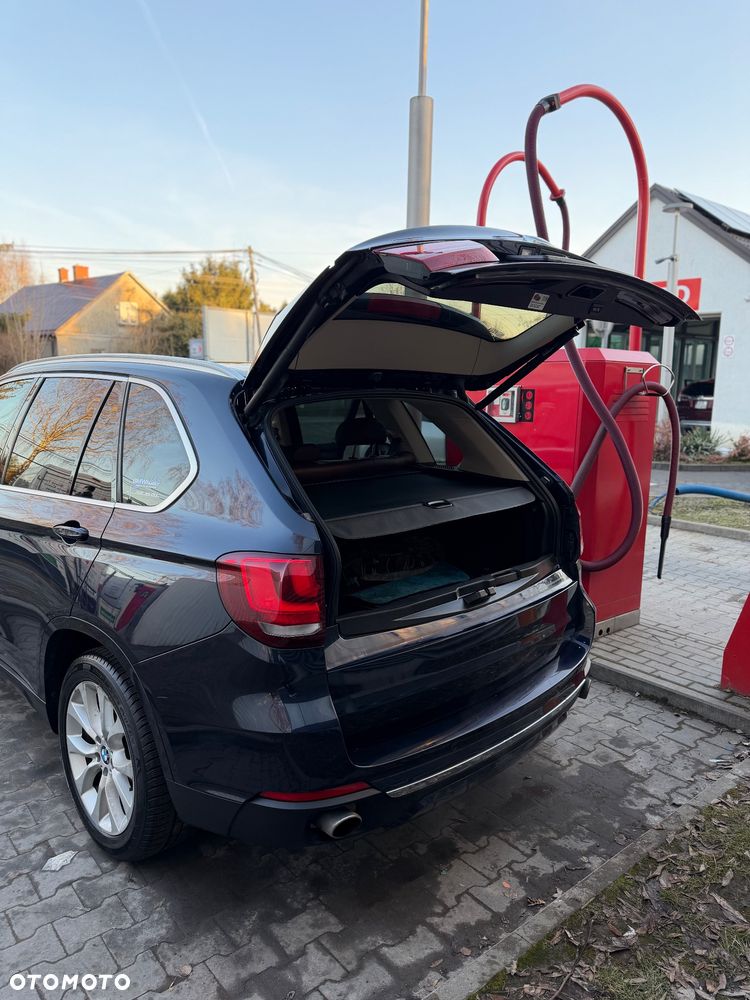 BMW X5 xDrive35i - 5