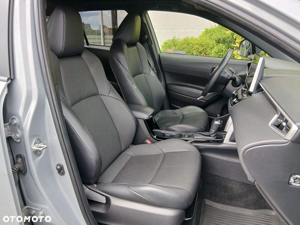 Toyota Corolla Cross 2.0 Hybrid Executive - 23