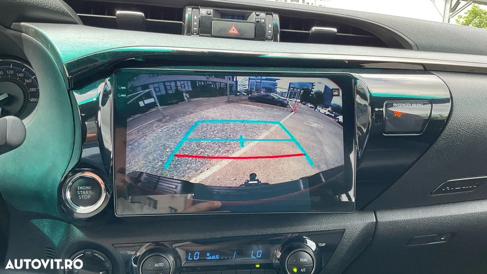 Toyota Hilux 2.8D 204CP 4x4 Double Cab AT Invincible - 27