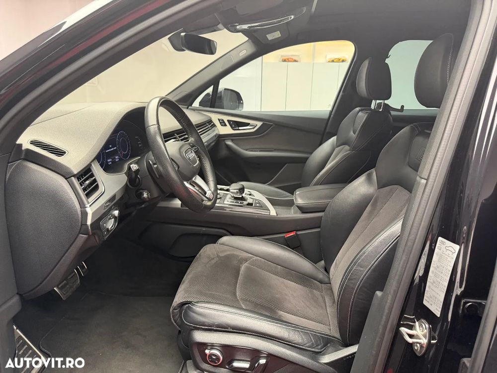 Audi Q7 50 TDI quattro Tiptronic S line - 12