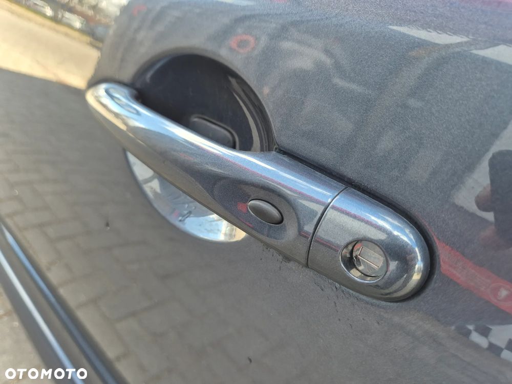 Renault Megane ENERGY dCi 110 Start & Stop LIMITED - 31