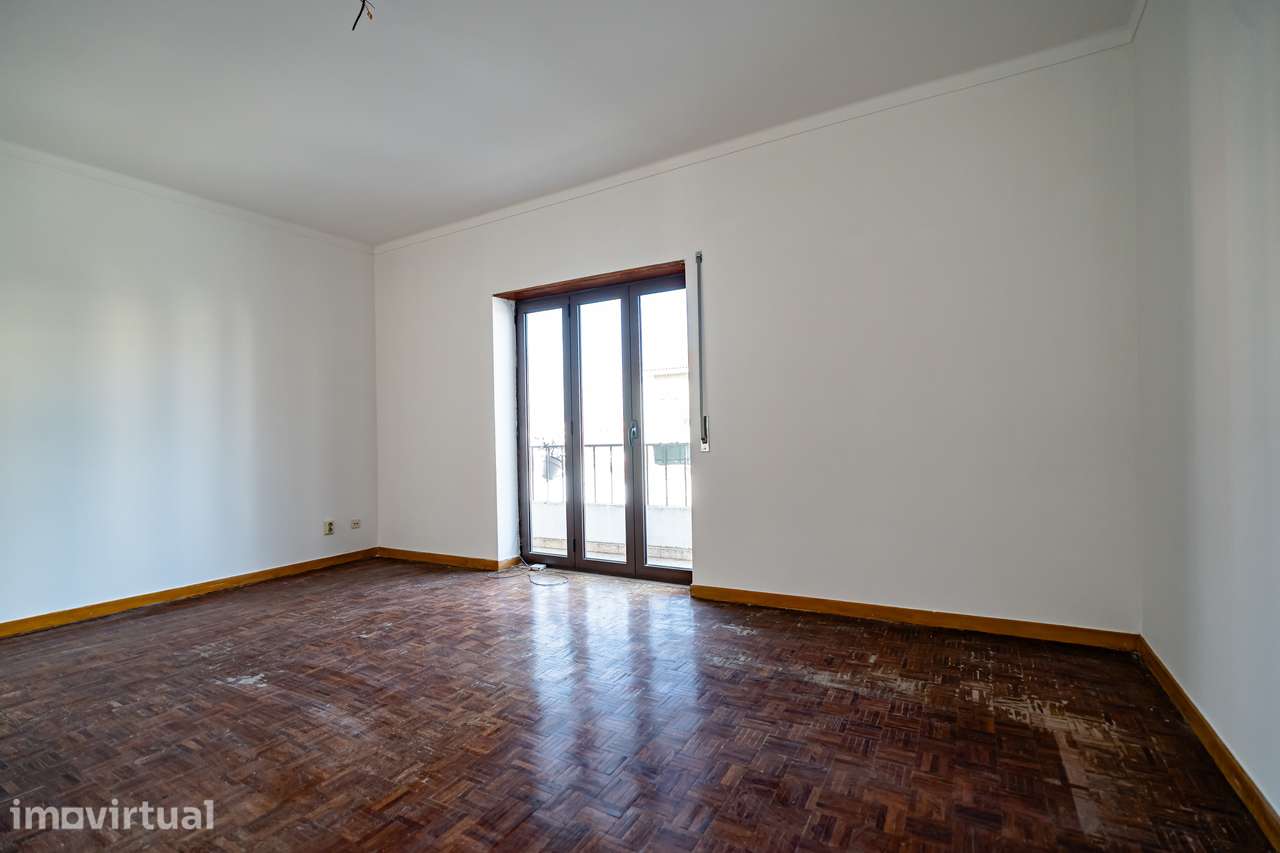 APARTAMENTO T3 – SANTA CLARA, COIMBRA - Grande imagem: 3/17