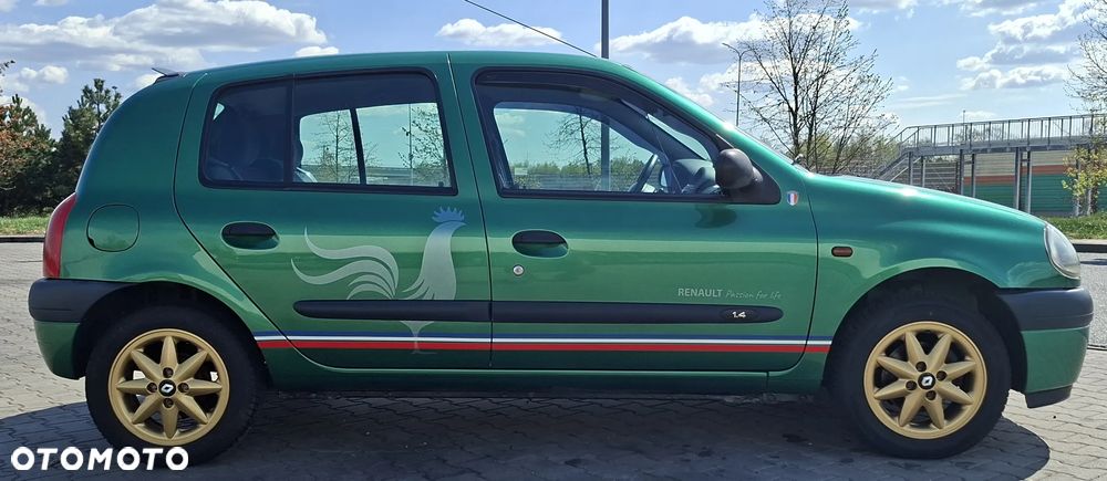 Renault Clio 1.4i RT - 1