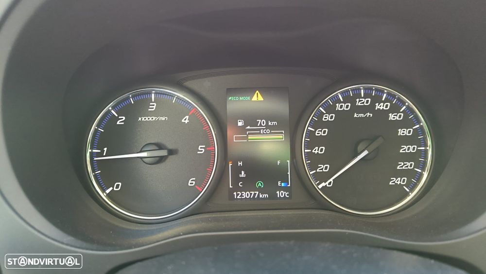 Mitsubishi Outlander 2.2 DI-D Instyle Navi - 19