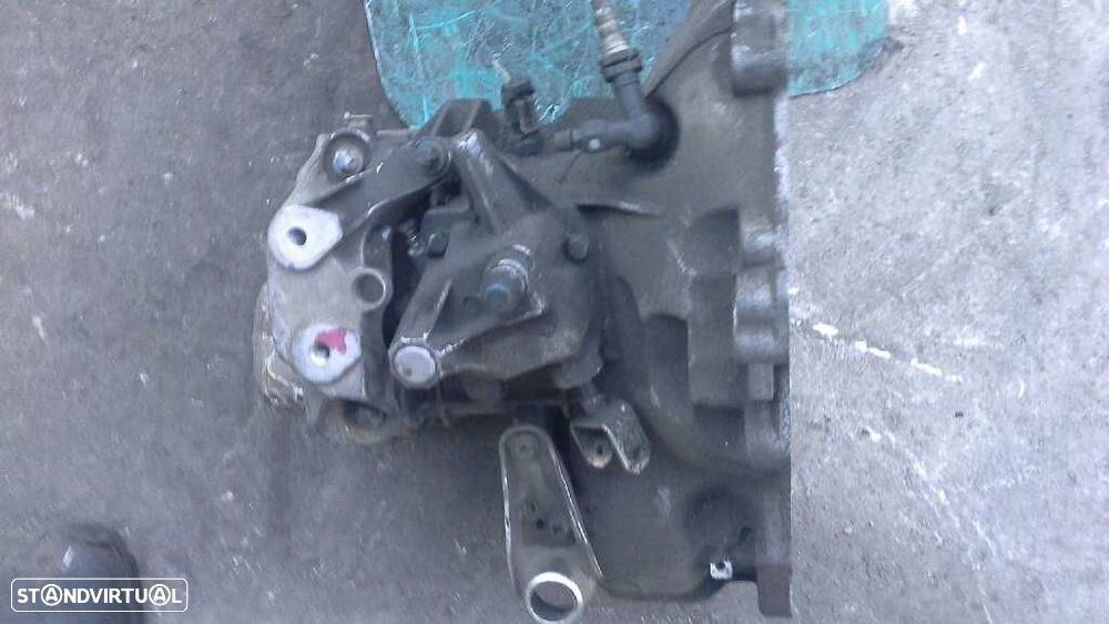 CAIXA VELOCIDADES OPEL TIGRA TWINTOP 2005 -M26 - 1