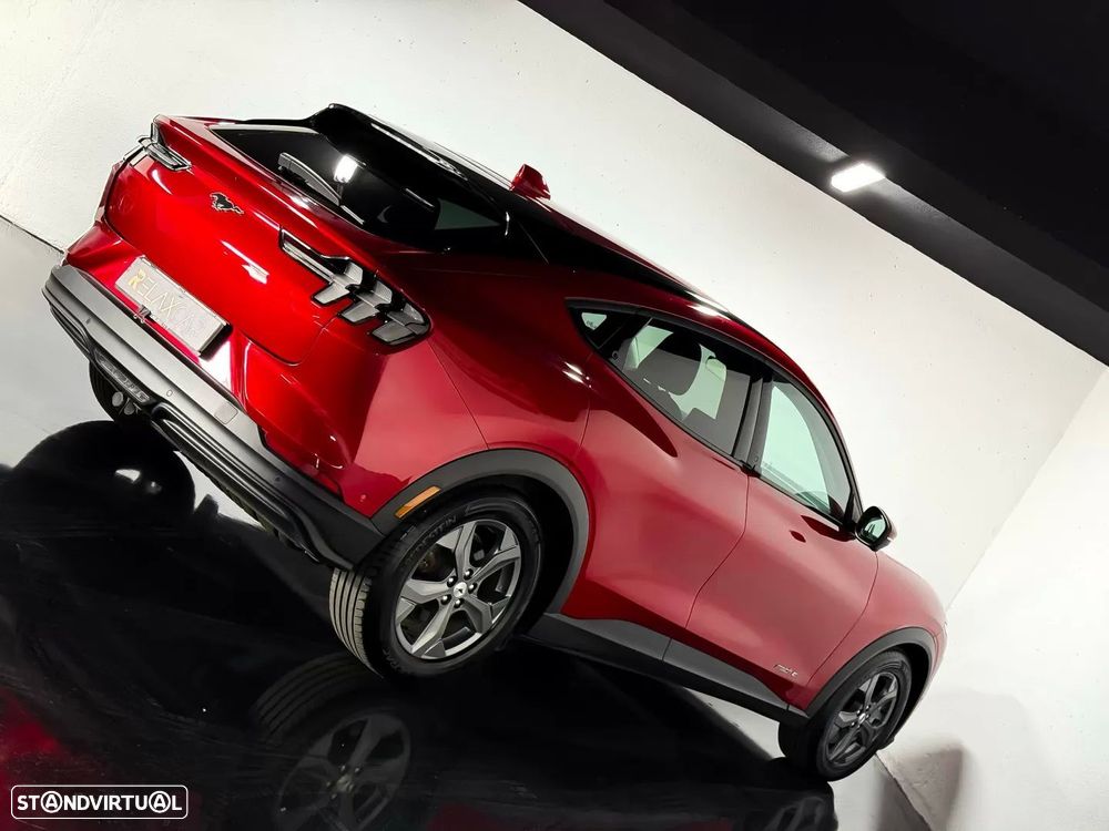 Ford Mustang Mach-E Standard - 21