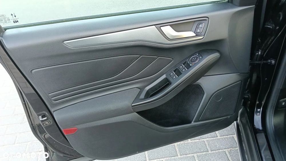 Ford Focus 1.5 EcoBlue Start-Stopp-System ACTIVE DESIGN - 19