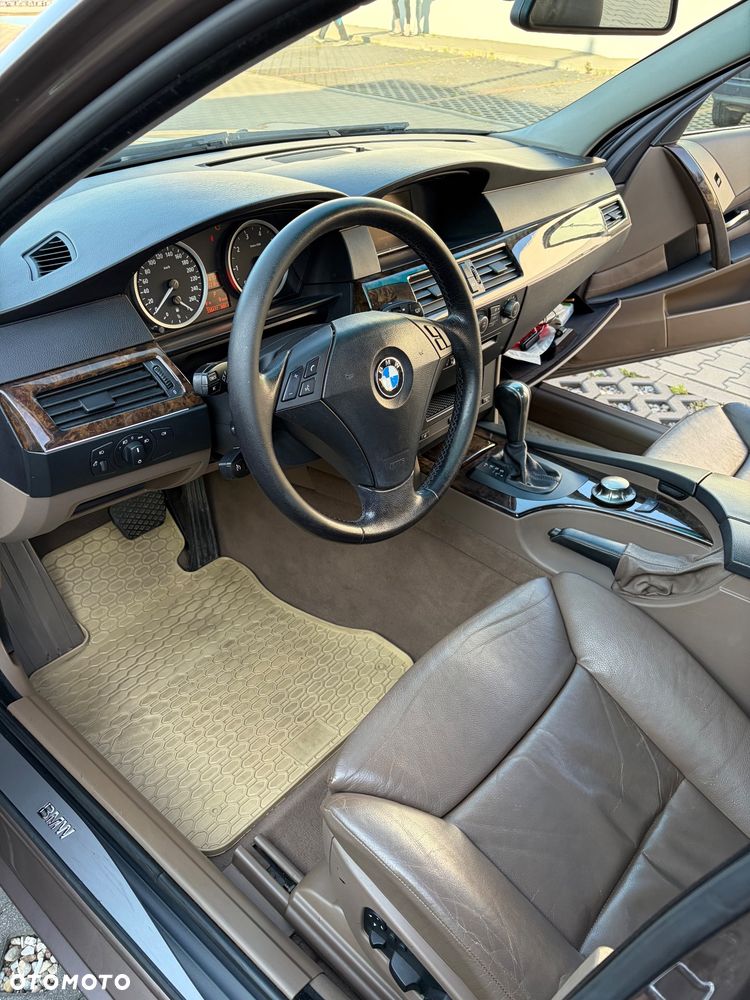 BMW Seria 5 - 11