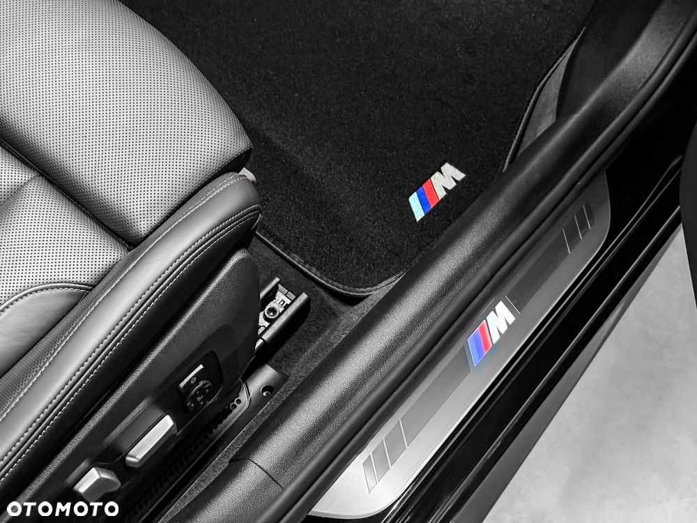 BMW Seria 8 840d xDrive - 38