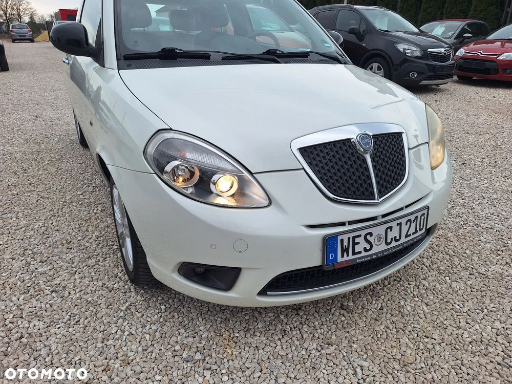 Lancia Ypsilon Y 1.2 8v Elefantino Gold - 4