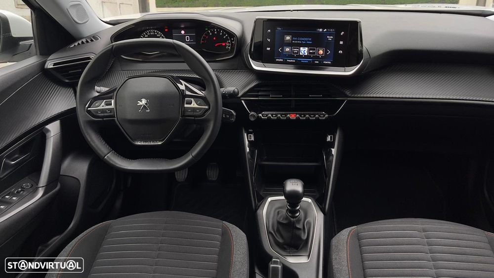 Peugeot 2008 PureTech 100 Style - 17