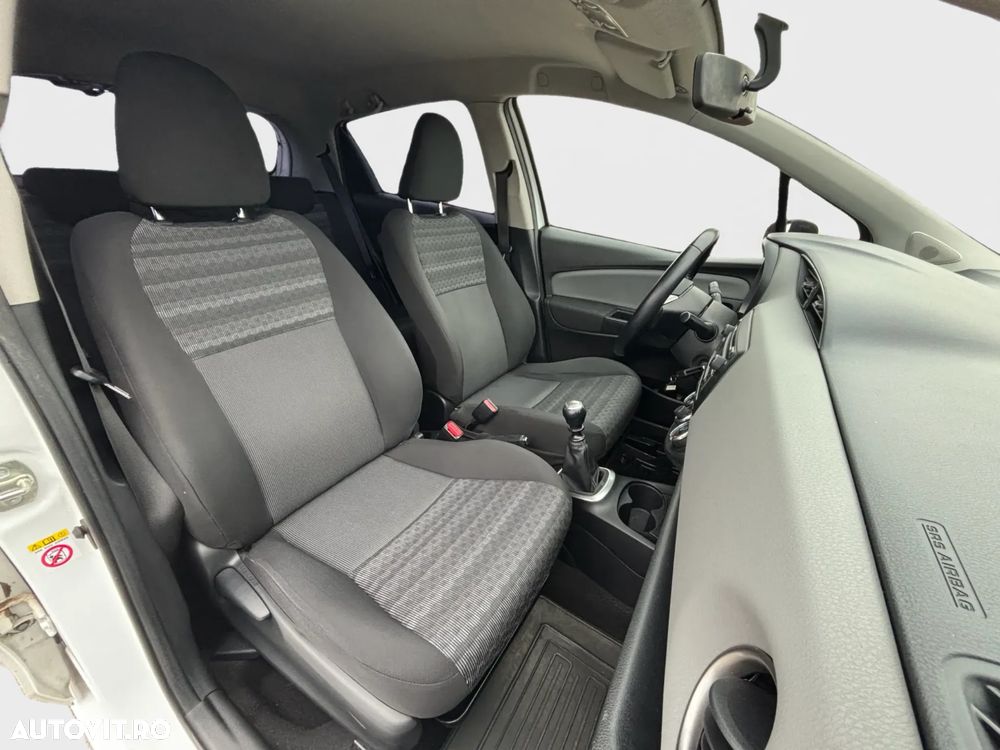 Toyota Yaris 1.33 L Dual VVT-i 5D Luna - 8
