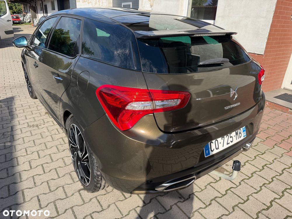 Citroën DS5 Hybrid4 EGS6 SoChic - 38
