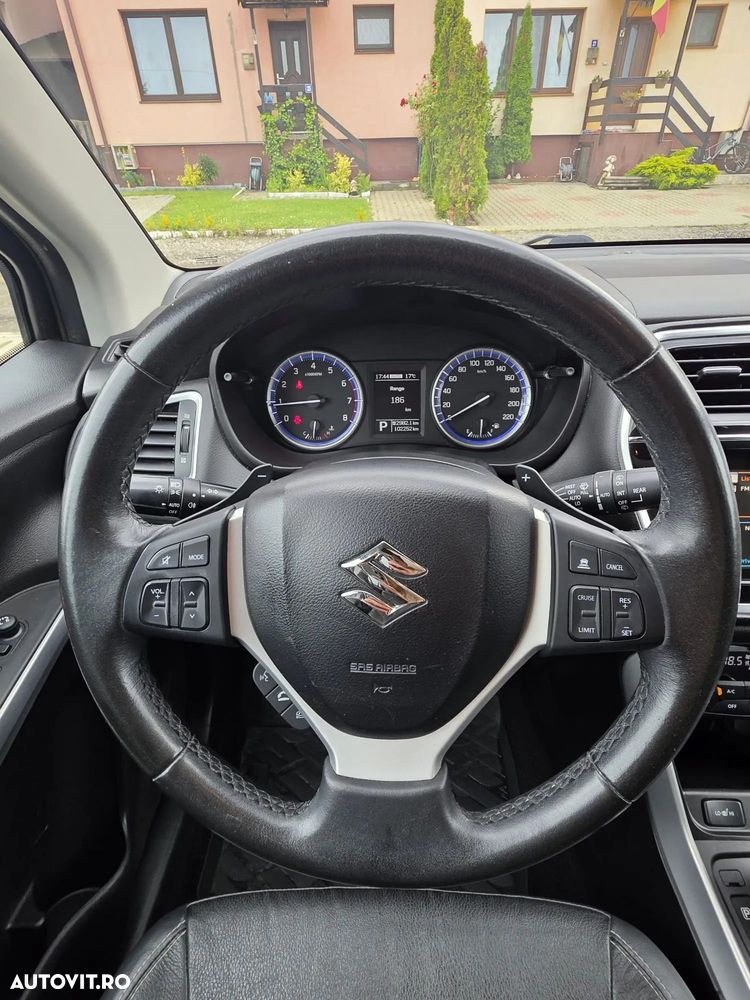 Suzuki S-Cross 1.4 ALLGRIP Luxus Aut. - 17