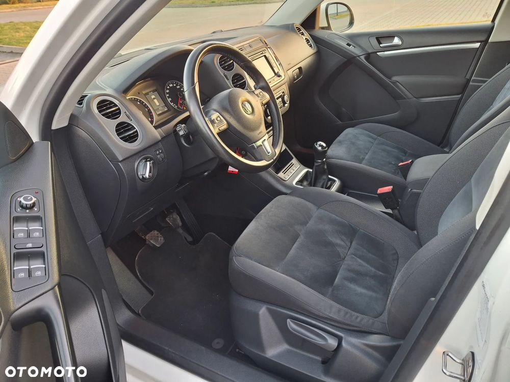 Volkswagen Tiguan 2.0 TDI DPF 4Motion Track & Style - 22