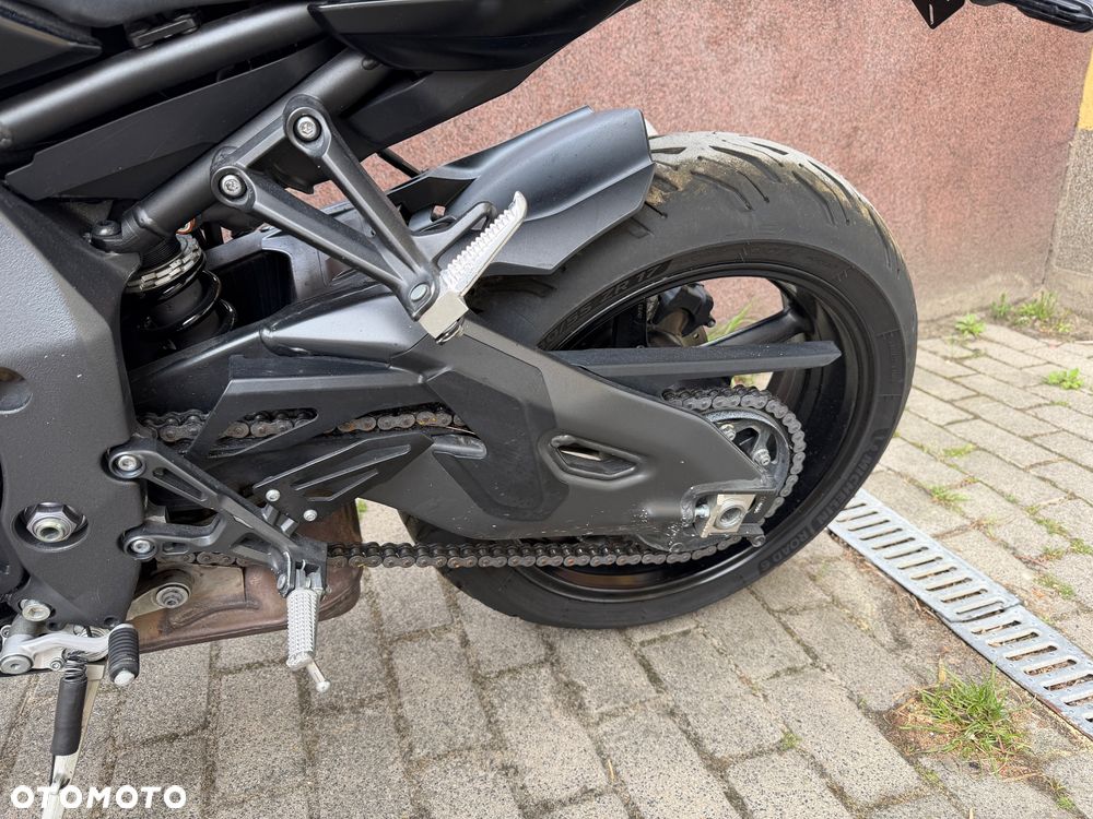 Yamaha MT - 9