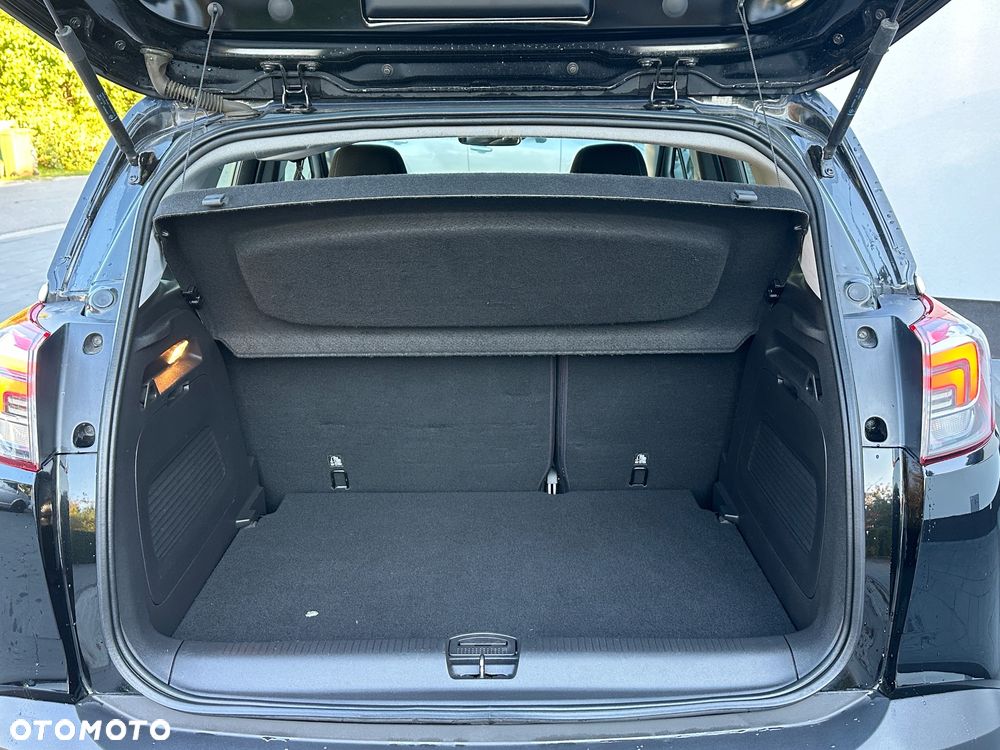 Opel Crossland X - 23