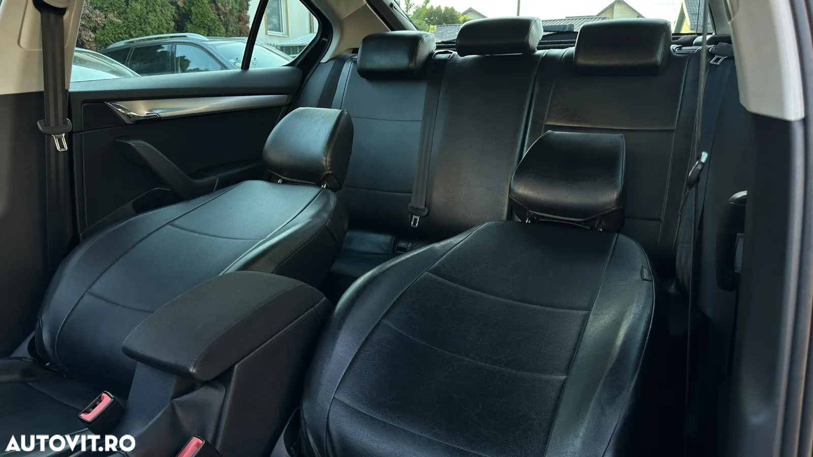 Skoda Octavia 1.6 TDI Premium Edition - 21