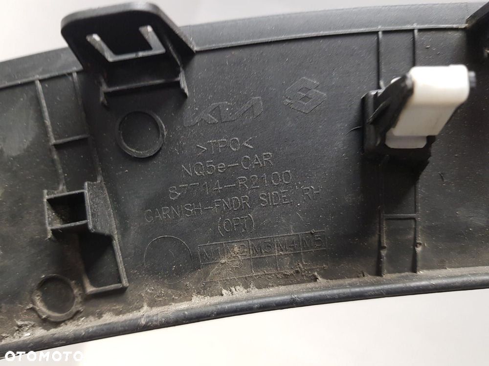 LISTWA BŁOTNIKA PRAWA PRZEDNIA  KIA SPORTAGE V 5 21-25 NQ5e PRAWY PRZÓD 87714-R2100 - 7