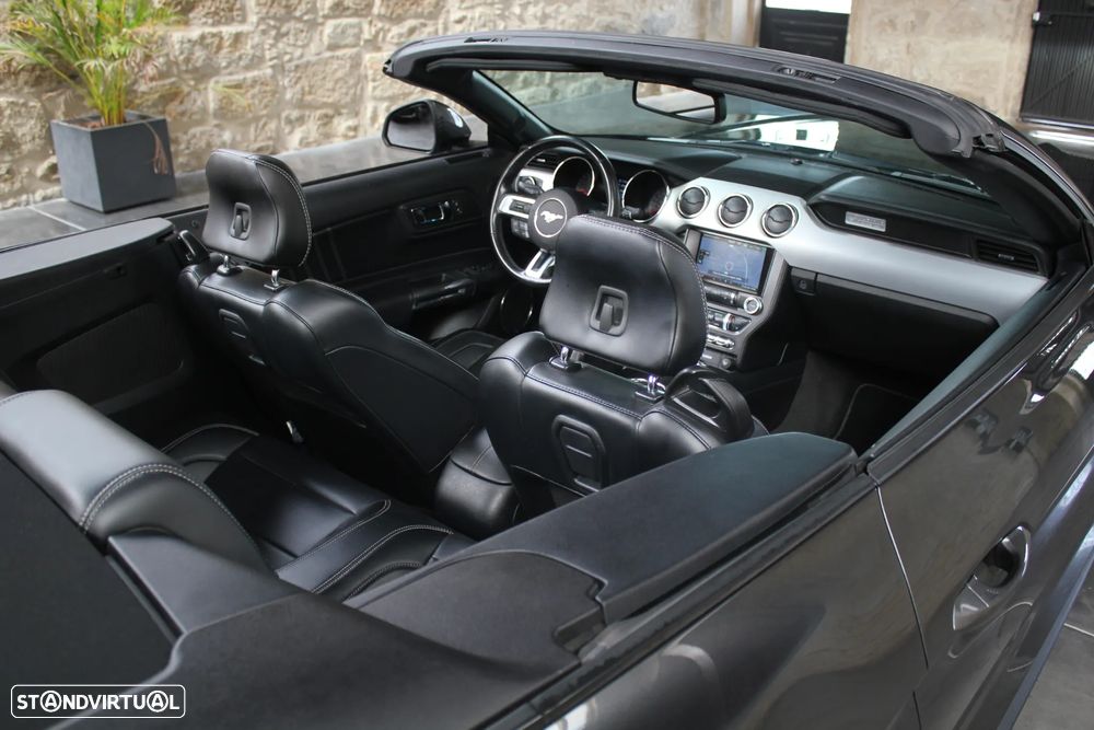 Ford Mustang Cabrio 2.3 Eco Boost - 23