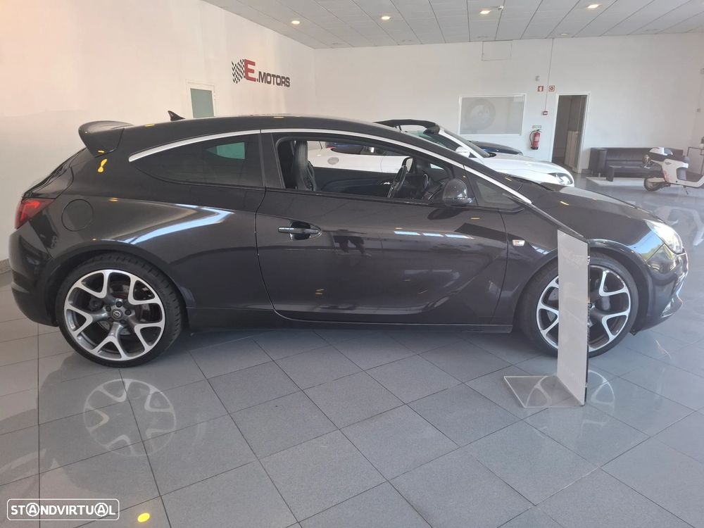 Opel Astra 2.0 Turbo Sport - 4