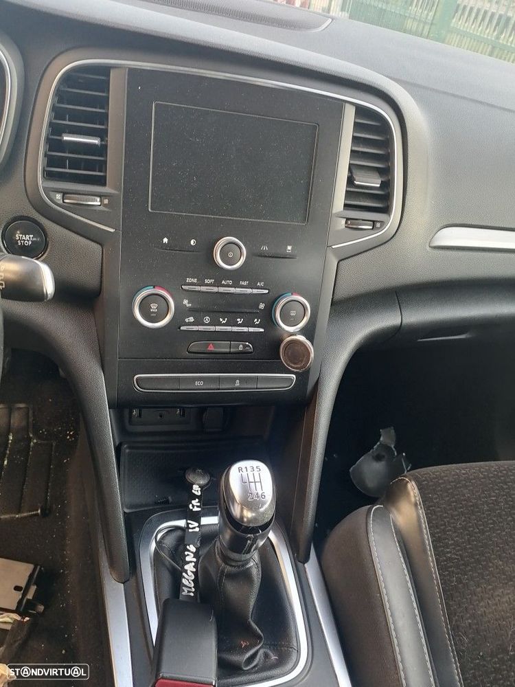 Peças Renault Megane IV Grandtour  (K9A/M/N_) 2016 a 2019 - 5
