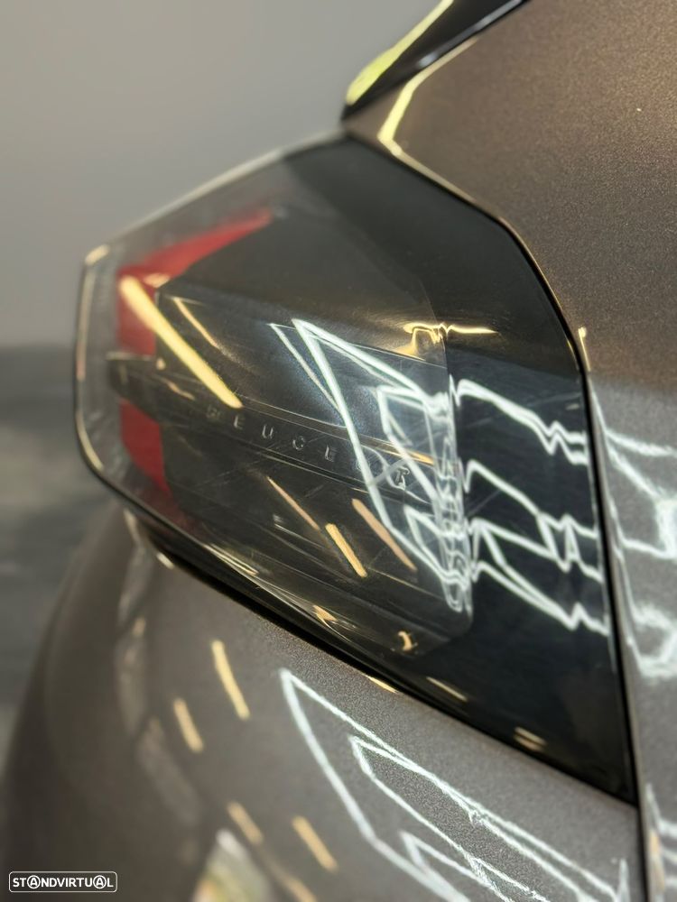 Peugeot 2008 1.2 PureTech Active - 29