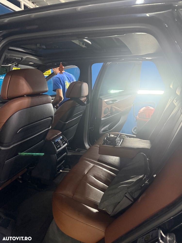 BMW X5 - 7