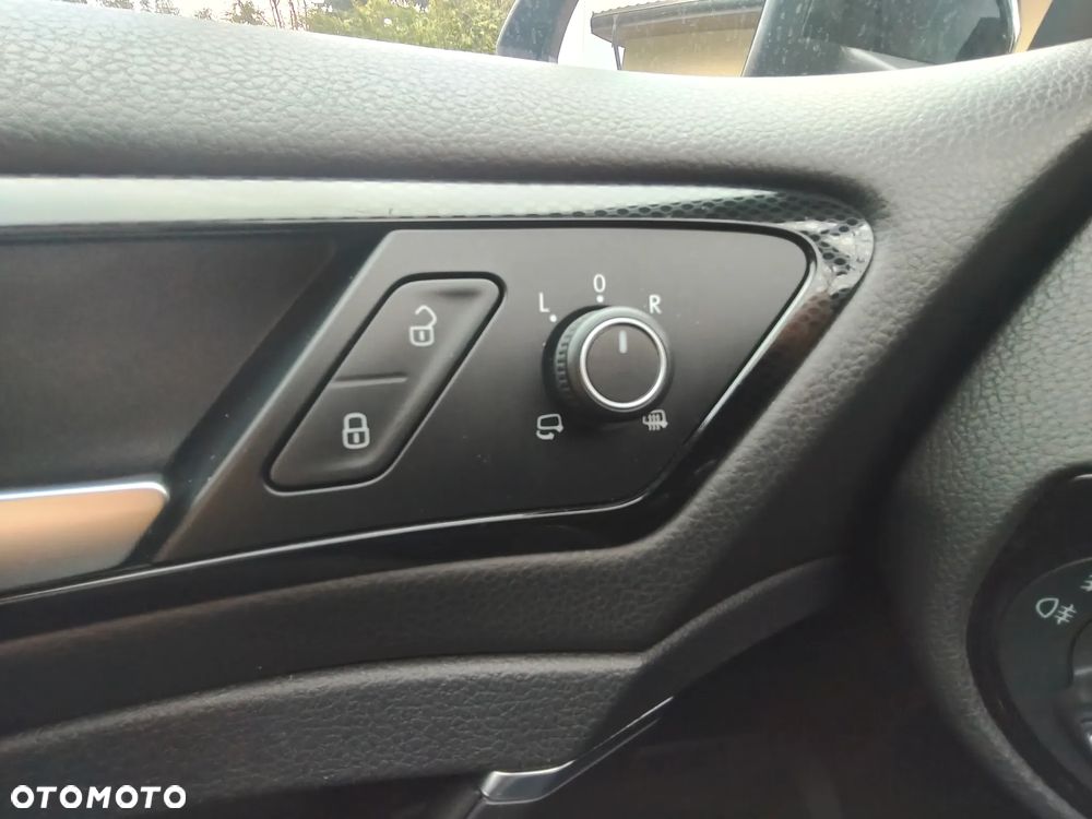 Volkswagen Golf 2.0 TDI BMT Highline - 23