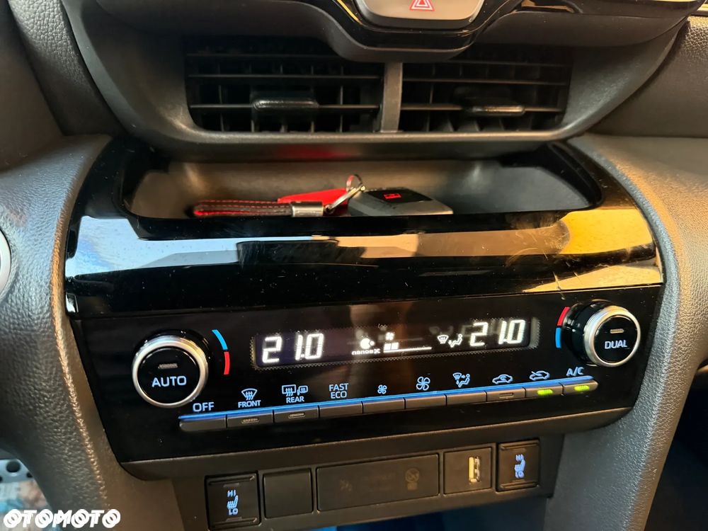 Toyota Yaris Cross 130 1.5 VVT-i GR Sport - 29