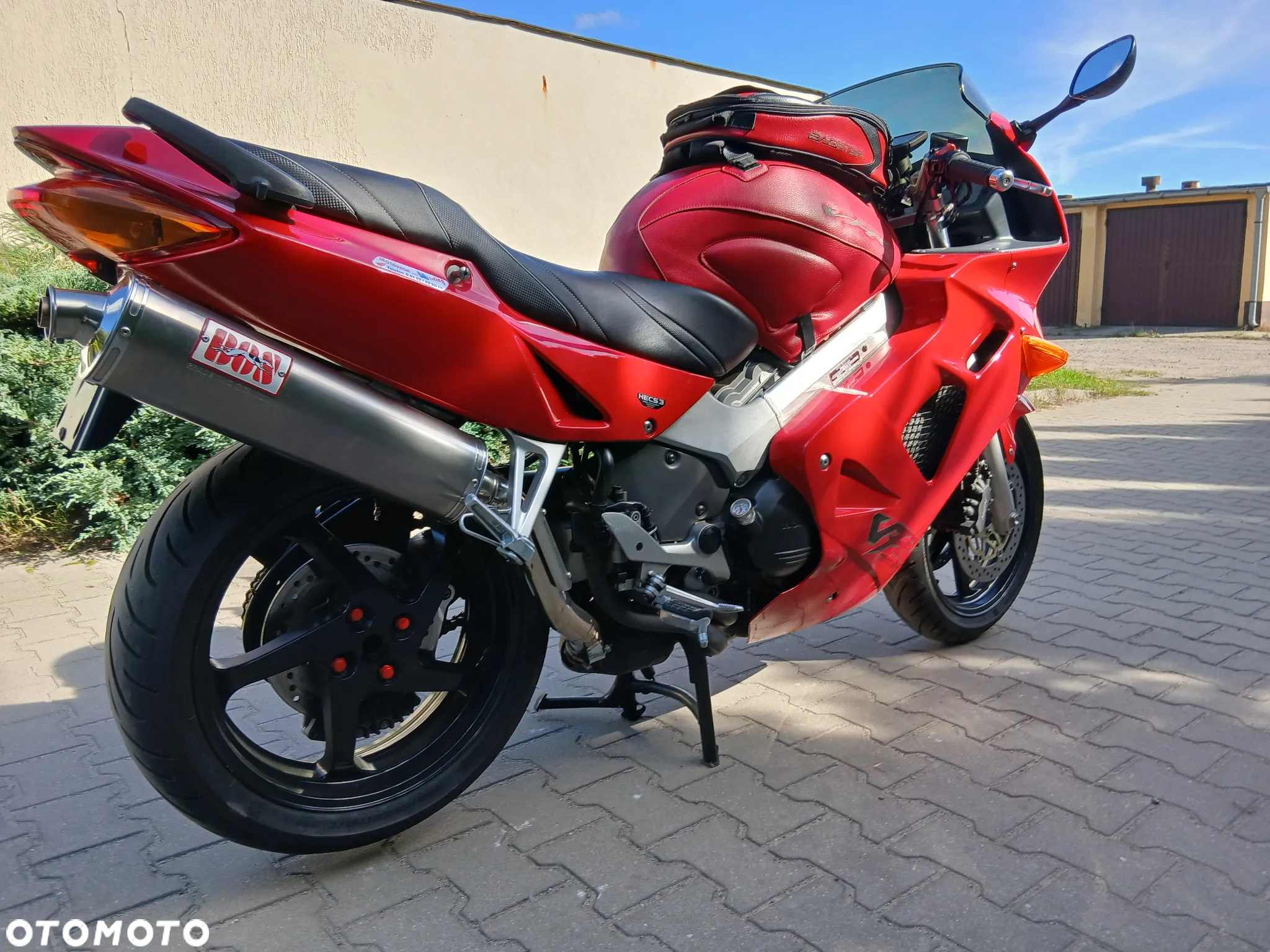 Honda VFR - 3