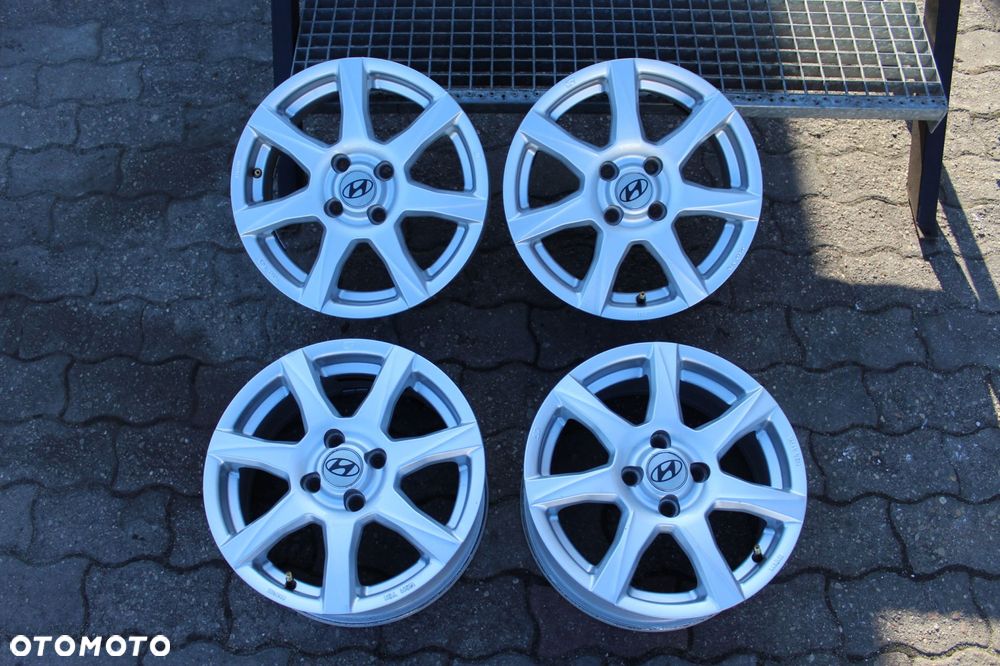 oz hyundai i10 15cali 4x100 et47 6j tpms - 2