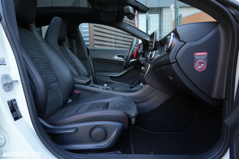 Mercedes-Benz CLA 200 - 11