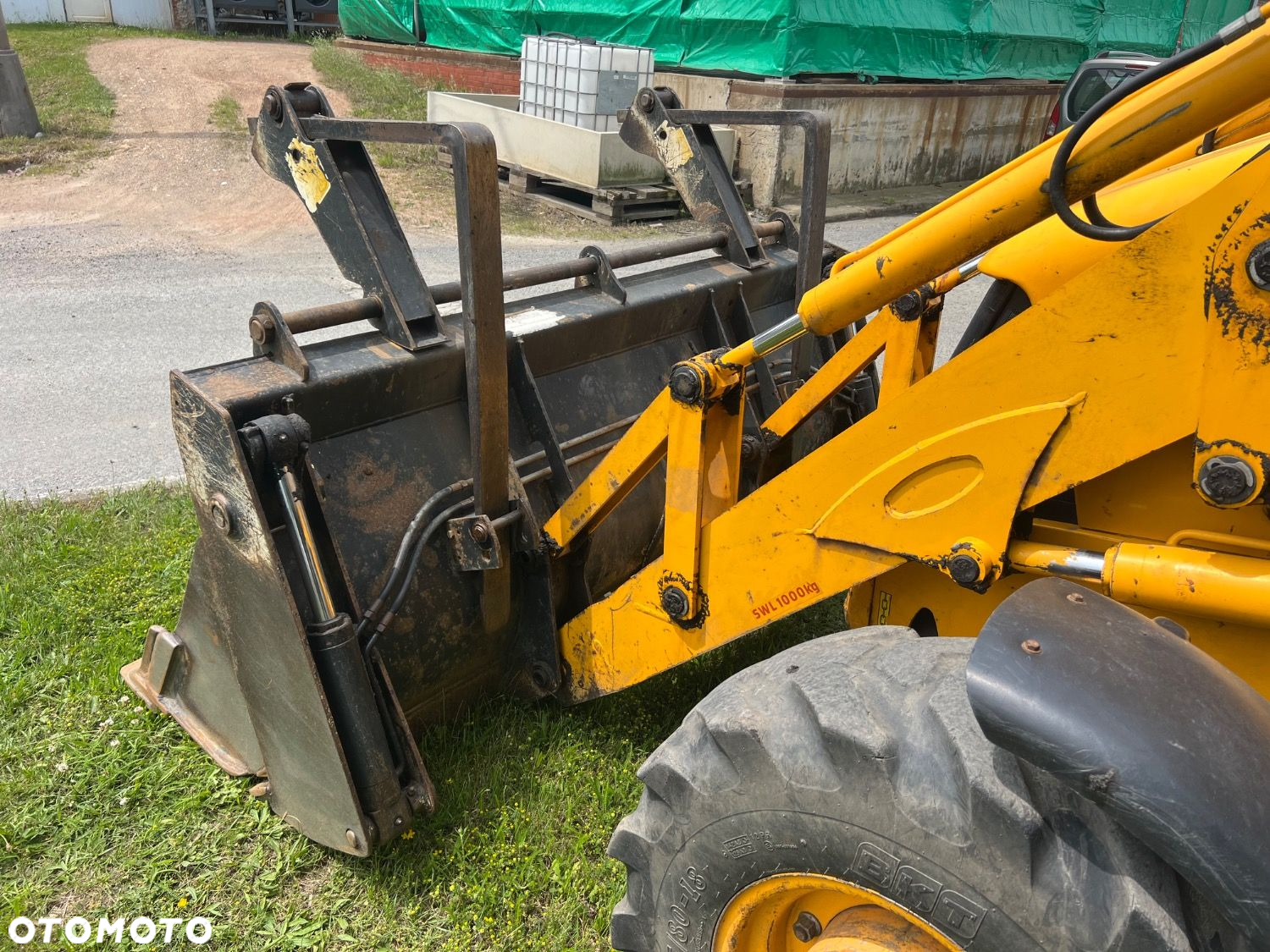 JCB 3Cx 4X4 - 34