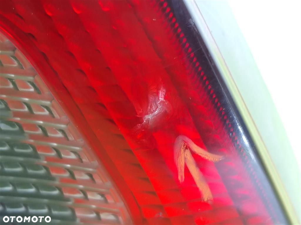 Lampa lewa tylna tył Volvo S40 1995-1999 PRZED LIFT 30801286 ORYGINAŁ - 3