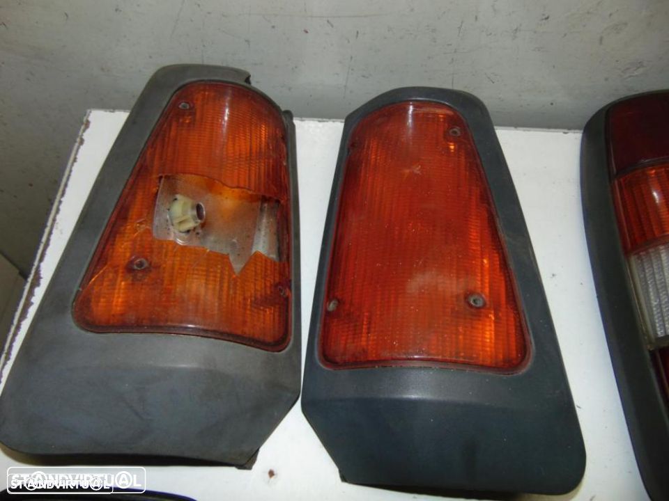 Ford Transit modelo de 1985 farolins - 1