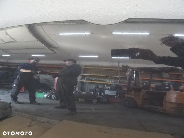 MASKA POKRYWA SILNIKA VW FOX 03-10 LAK:LI7F NR79 - 5