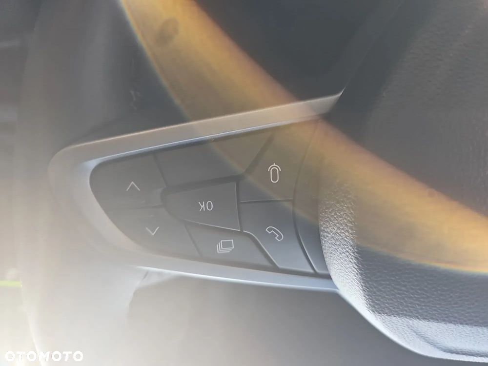 Dacia Duster 1.6 Full Hybrid 140 Journey MMT - 21