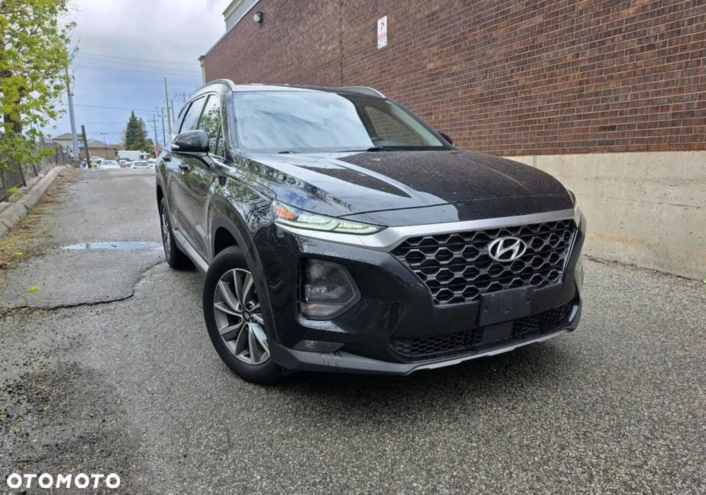 Hyundai Santa Fe - 1