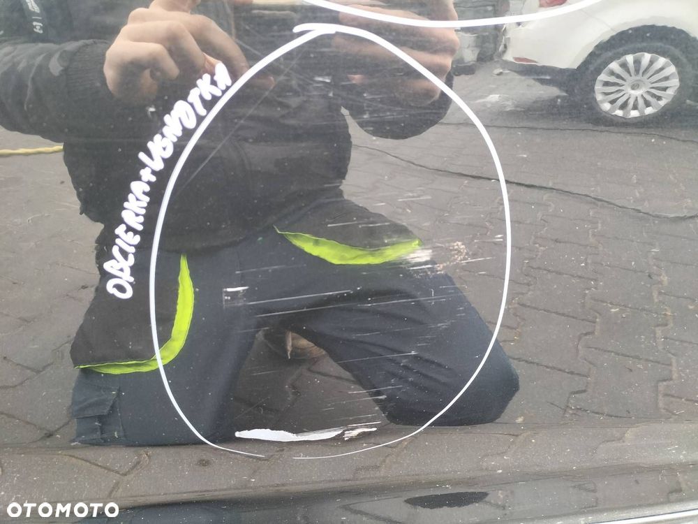 DRZWI KOMPLETNE PRAWY PRZÓD KIA CEED I 1K - 7