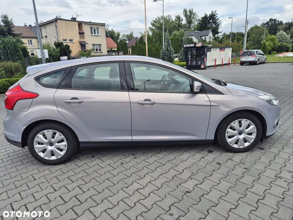 Ford Focus 1.0 EcoBoost Start-Stopp-System SYNC Edition - 6