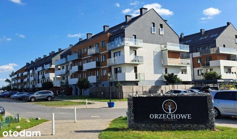 Nowe Bud. 2 Pokoje. 2 Miejsca Pos. Komórka