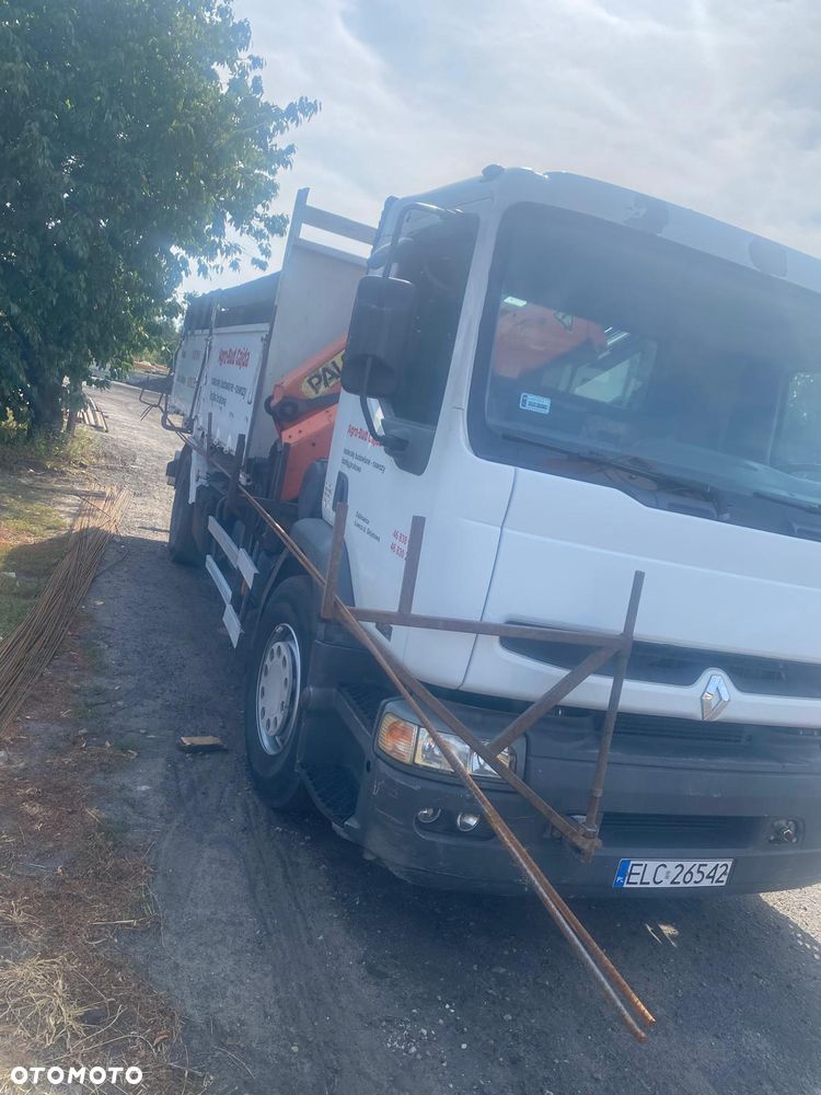 Renault Premium - 8