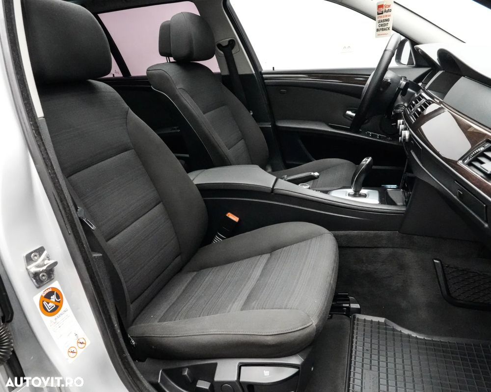 BMW Seria 5 520d Aut. Modern Line - 16