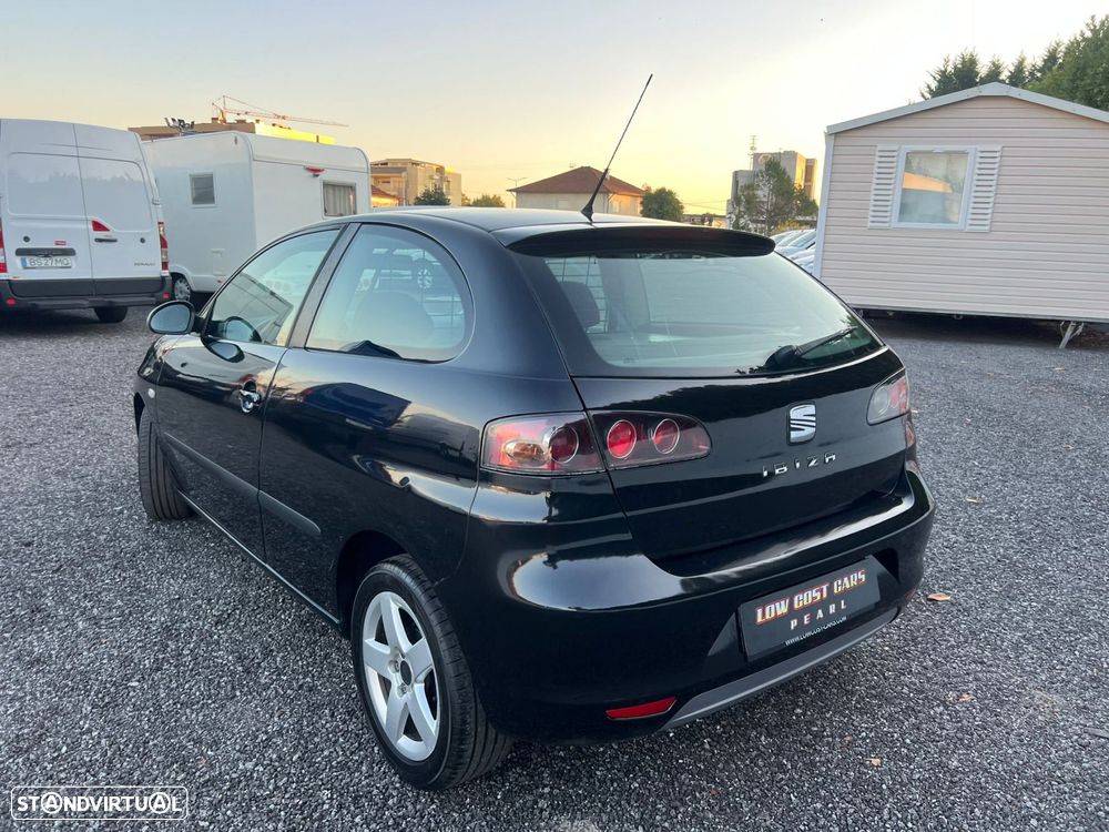 Seat Ibiza 1.4 TDi Business - 4