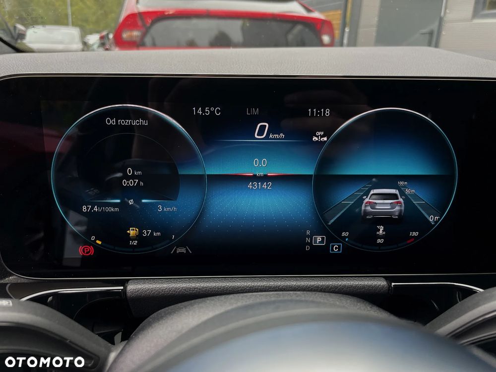 Mercedes-Benz GLA 250 AMG Line - 21