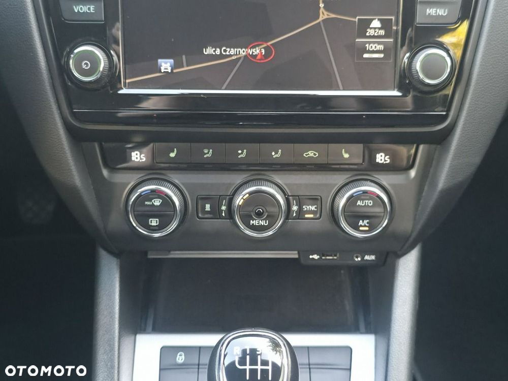 Skoda Octavia - 16