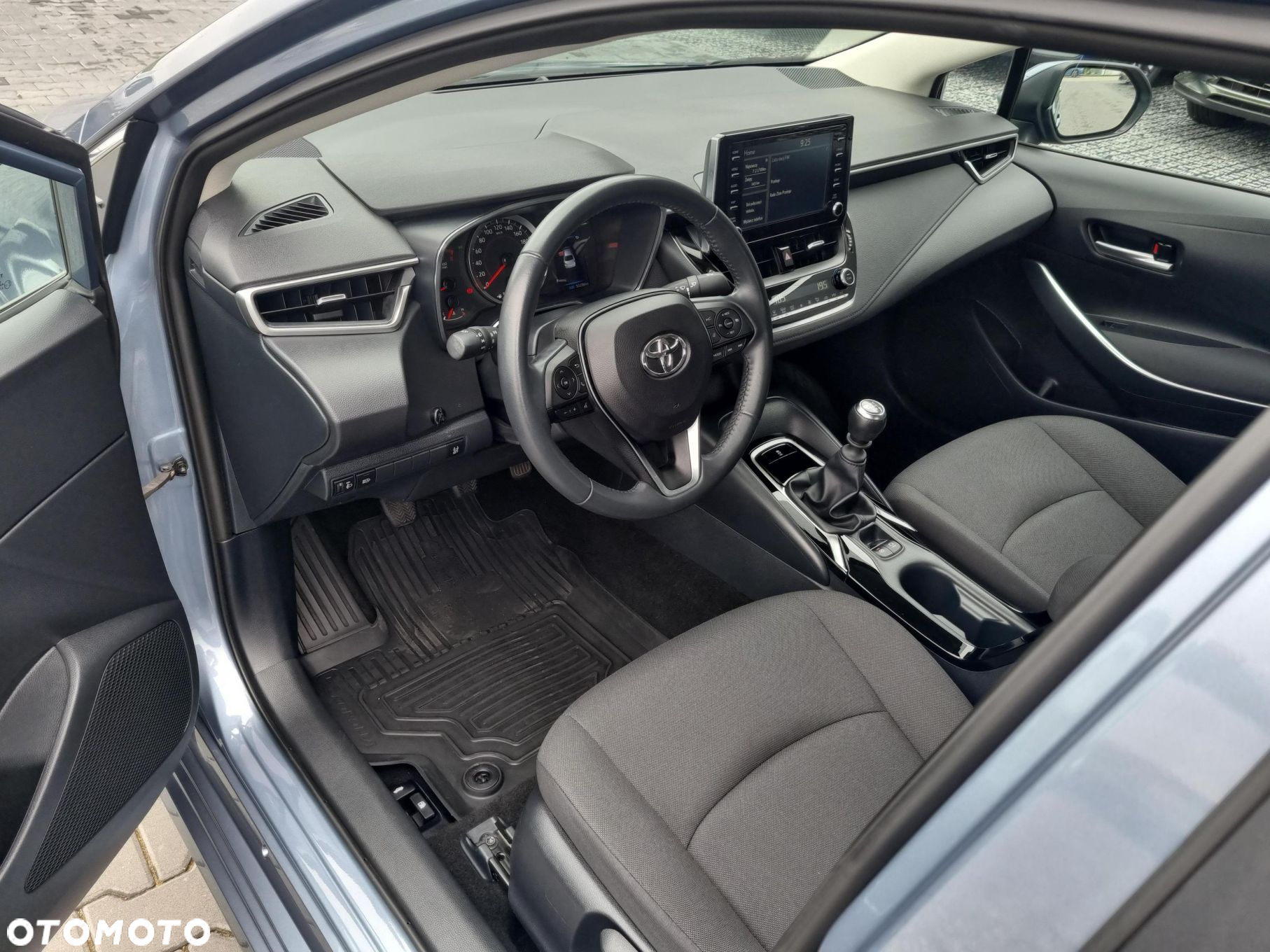 Toyota Corolla - 15