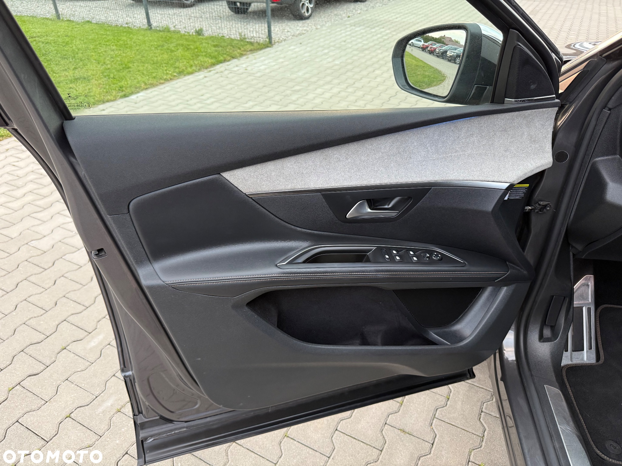 Peugeot 5008 2.0 BlueHDI GT S&S EAT8 - 14