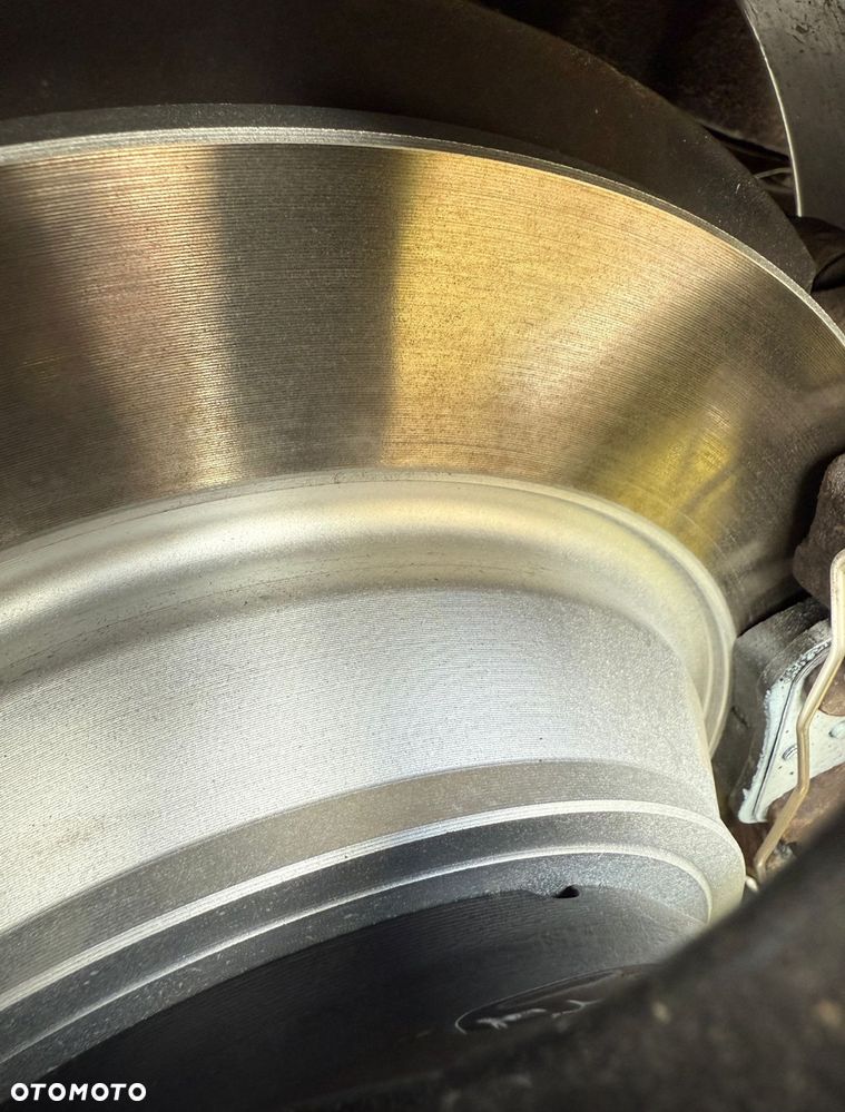 Ford Kuga 1.5 EcoBoost 2x4 ST-Line - 9